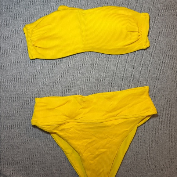 SHEIN Yellow Ribbed High-Cut Bikini Bottom - Picture 2 of 5